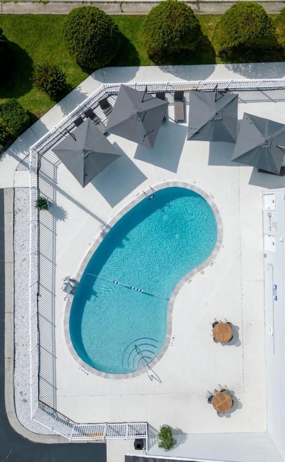 Golden Isles Inn & Suites Brunswick Zewnętrze zdjęcie