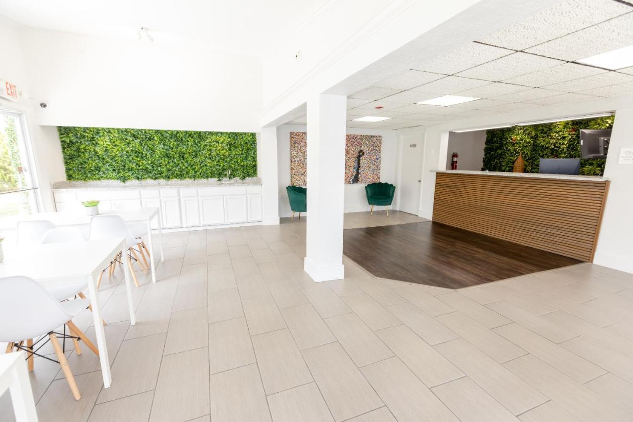 Golden Isles Inn & Suites Brunswick Zewnętrze zdjęcie