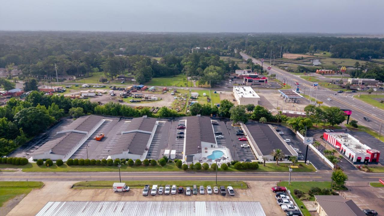 Golden Isles Inn & Suites Brunswick Zewnętrze zdjęcie