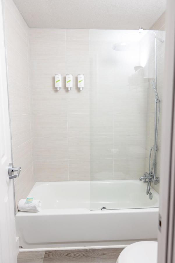 Golden Isles Inn & Suites Brunswick Zewnętrze zdjęcie