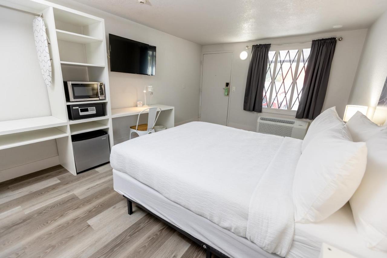 Golden Isles Inn & Suites Brunswick Zewnętrze zdjęcie