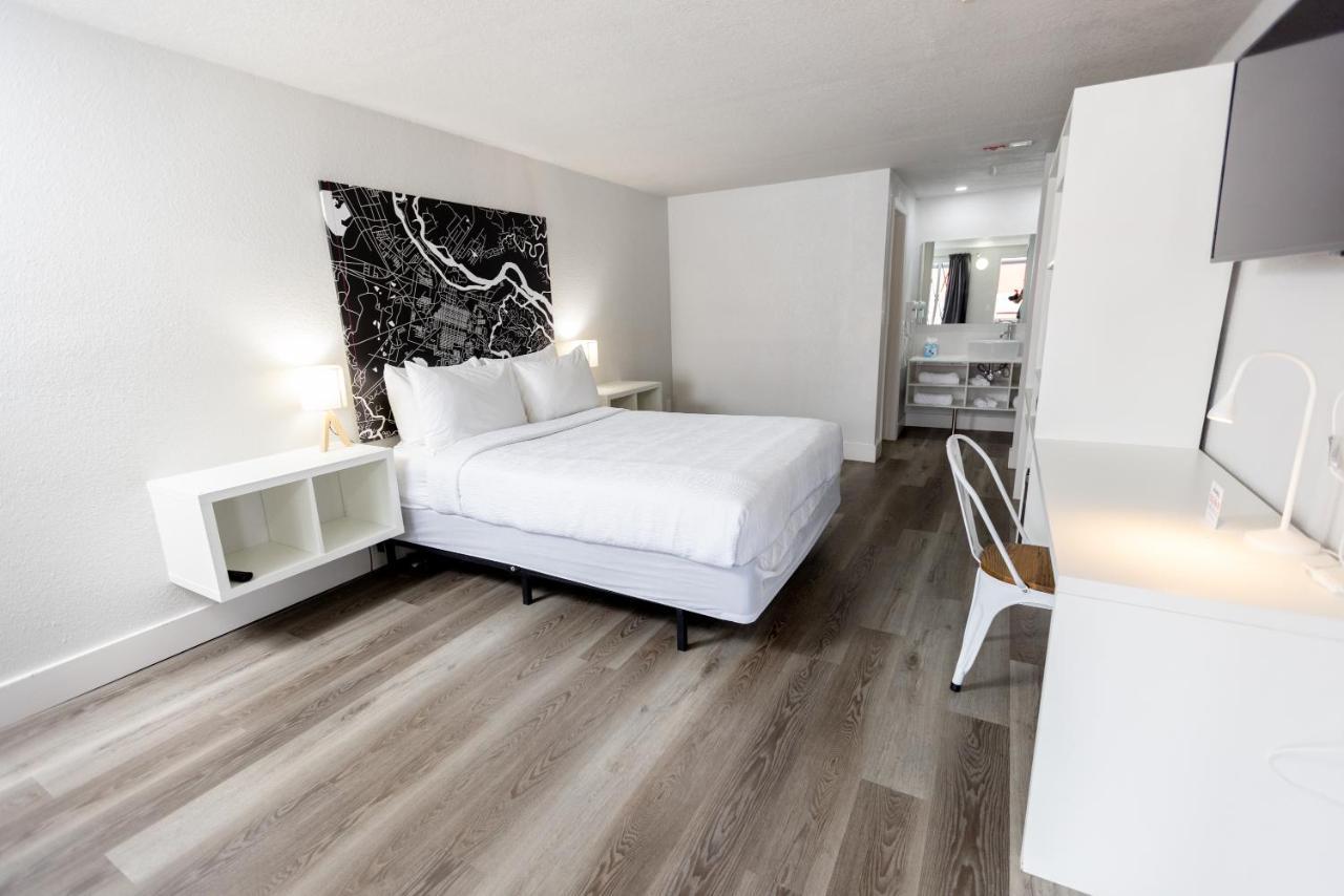 Golden Isles Inn & Suites Brunswick Zewnętrze zdjęcie
