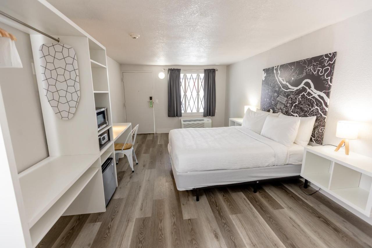 Golden Isles Inn & Suites Brunswick Zewnętrze zdjęcie