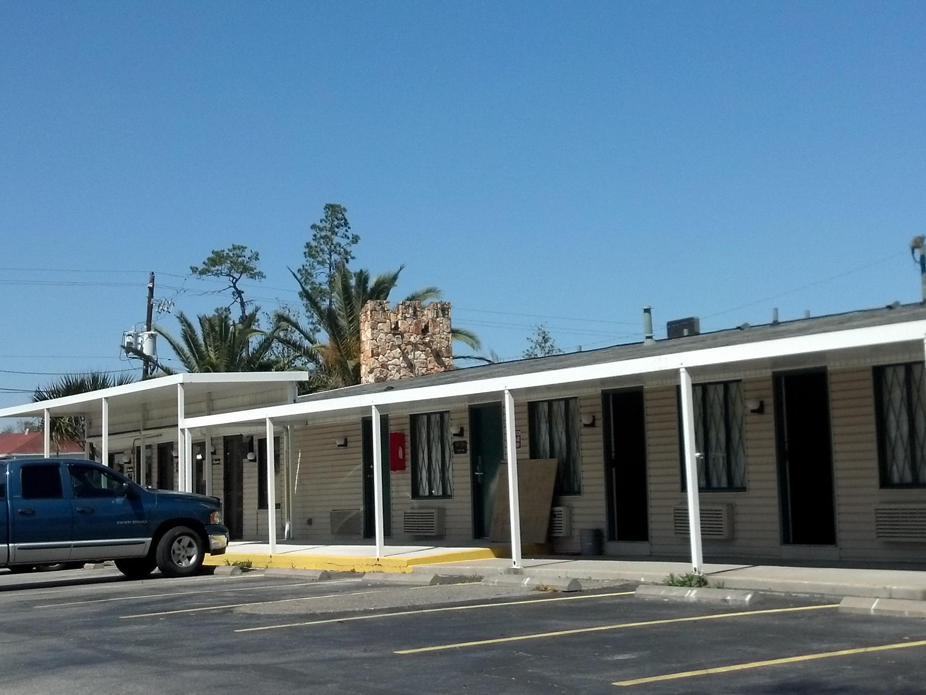Golden Isles Inn & Suites Brunswick Zewnętrze zdjęcie